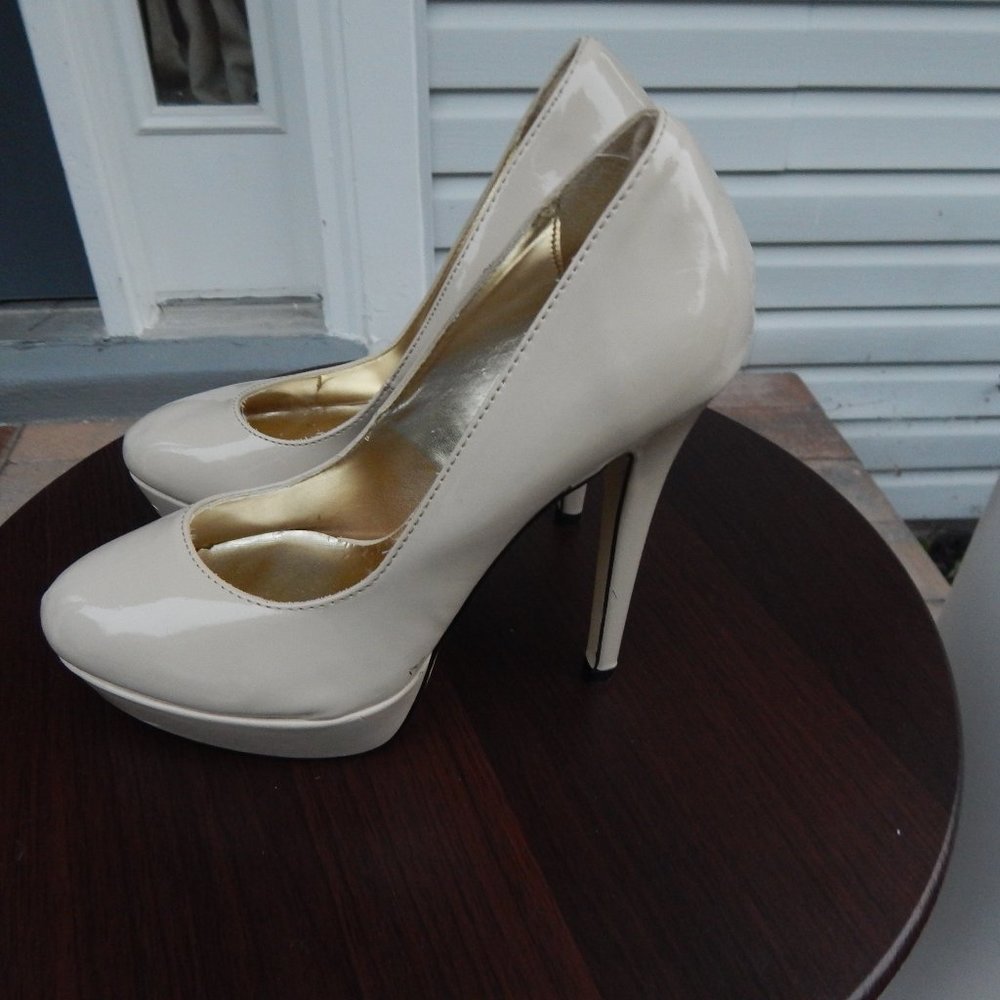 High Heel Pump